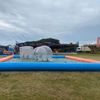 Groot opblaasbaar zwembad 10x10 meter voor evenementen, zeskamp, waterpret en aquaspellen