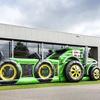 Dubbele stormbaan in tractorthema huren in Twente voor sportdag of buurtfeest