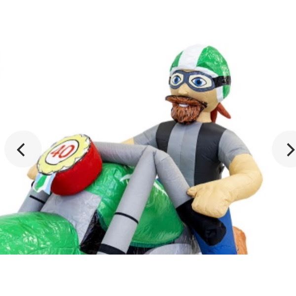 Abraham op Motor huren bij Happy Rent Stoere opblaasbare Abraham op motor met zonnebril en leren jack β perfecte blikvanger