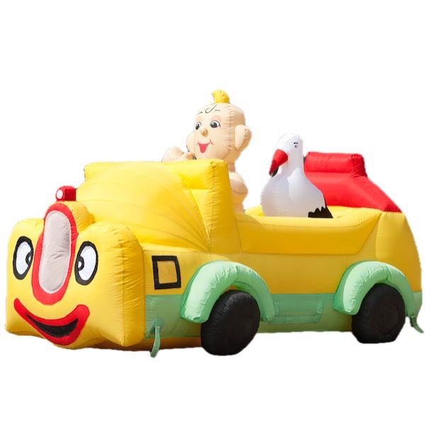 Grote opblaasbare Baby in Auto van 3,5 meter lang met vrolijke kleuren en lachende baby