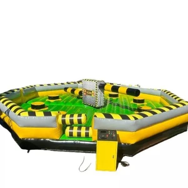 Sweeper attractie met draaiende armen