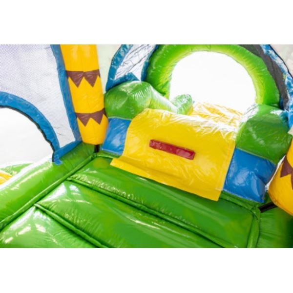 Kleurrijk Jumpy Extra Fun Feest springkussen met glijbaan en tropisch thema, perfect voor kinderfeesten