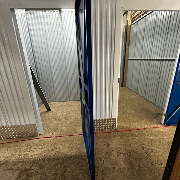 Opslagruimte van 15m³ huren in Sittard-Geleen, geschikt voor de inhoud van 2 kamers tijdens een verhuizing